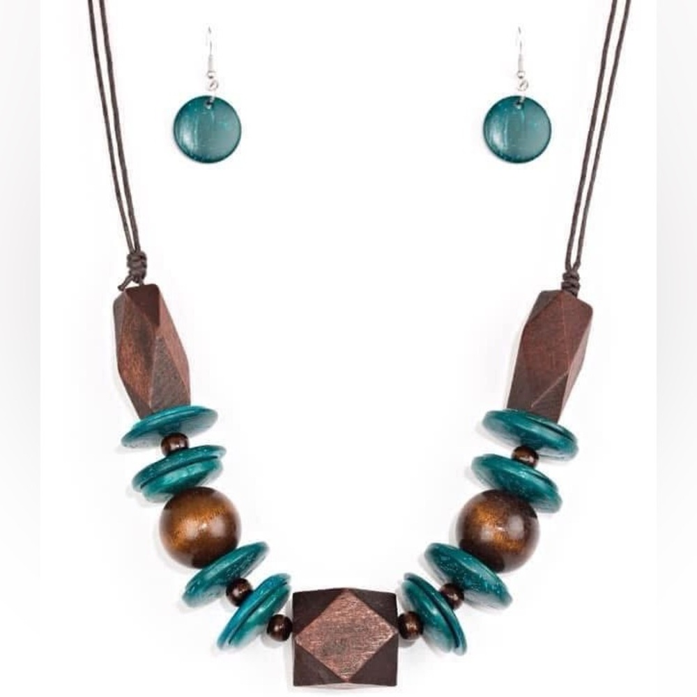 🌴Teal and brown tropical wooden necklace